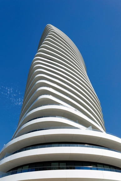 Lombard Wharf / Patel Taylor - Apartments, Facade