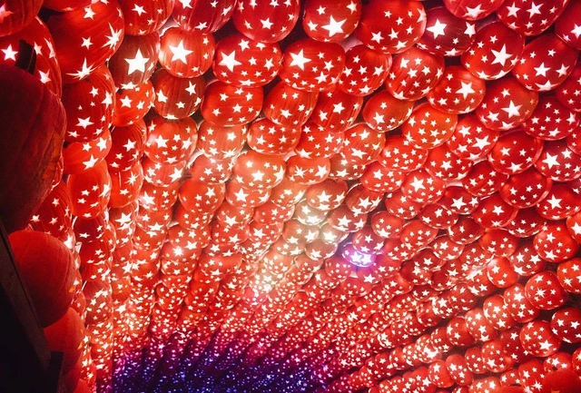 Check Out the Dazzling Pumpkin Architecture at New York's Great Jack O'Lantern Blaze - Featured Image