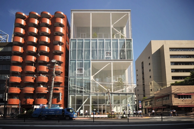 Kazuyo Sejima: habitar entre lo material y lo abstracto - Imagen Principal