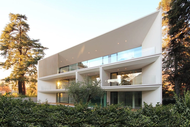 Runkelsteiner 公寓，将山林‘收’入建筑中 / JMA - 独立住宅