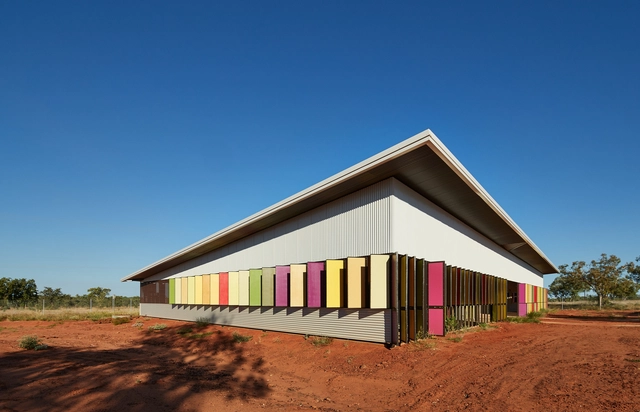 Fitzroy Crossing Renal Hostel / iredale pedersen hook architects - Rehabilitation Center, Facade