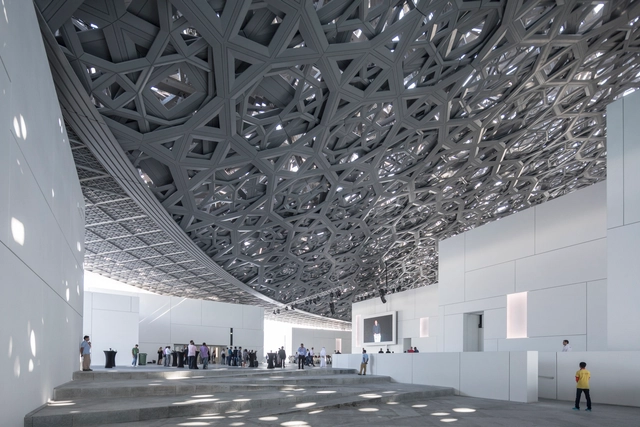 El Louvre Abu Dhabi bajo el lente de Laurian Ghinitoiu - Imagen Principal