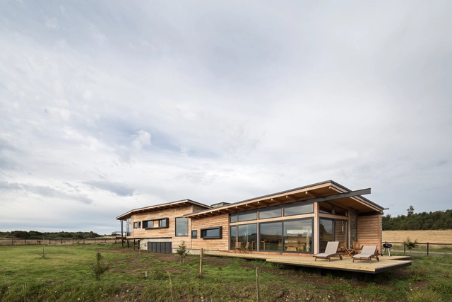 Casa SarahMarc / Pe+Br+Re arquitectos - Casas