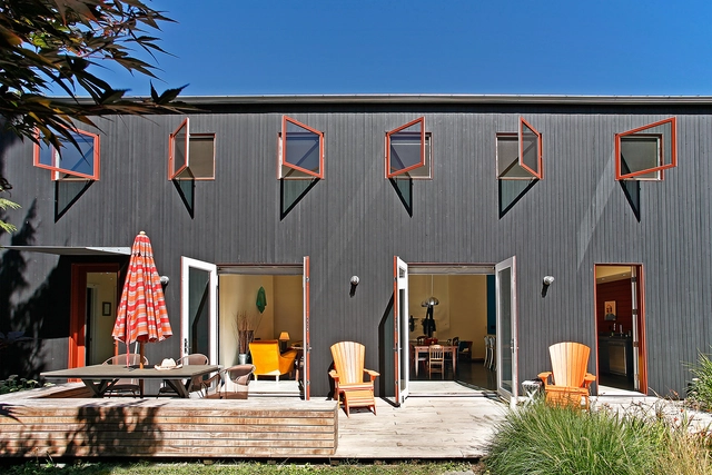 Casa para una madre y su hija / Robert Hutchison Architecture + Tom Maul Architecture + Design. - Casas