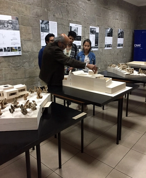 CNAE: 11 maquetas rinden homenaje a la trayectoria profesional de Handel Guayasamín - Imagen Principal