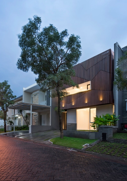‘S’ HOUSE / Simple Projects Architecture - Exterior Photography, Houses, Facade