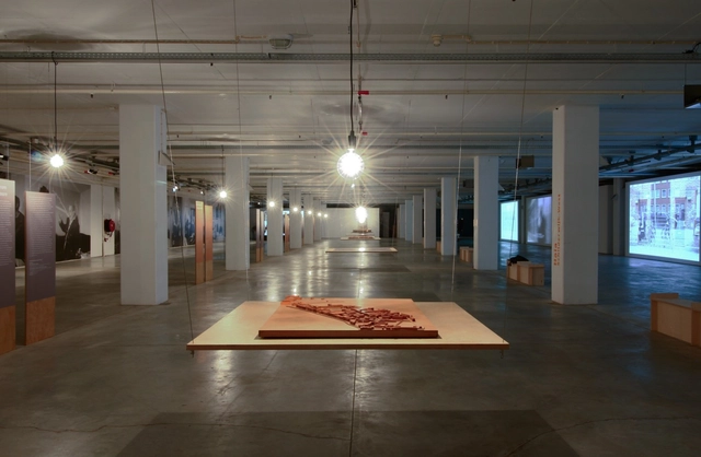 Exposição "Neighbourhood, Where Alvaro meets Aldo" é remontada em Lisboa - Imagem de Destaque