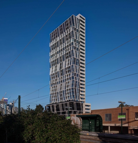 Torre Gravity / Plus Architecture - Apartamentos