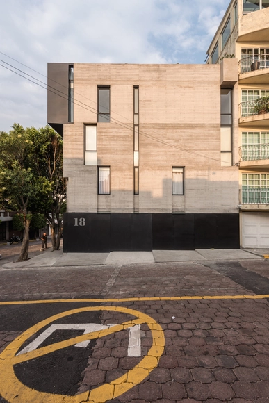 Corbeta 18 / FRB Arquitectos Asociados - Apartamentos