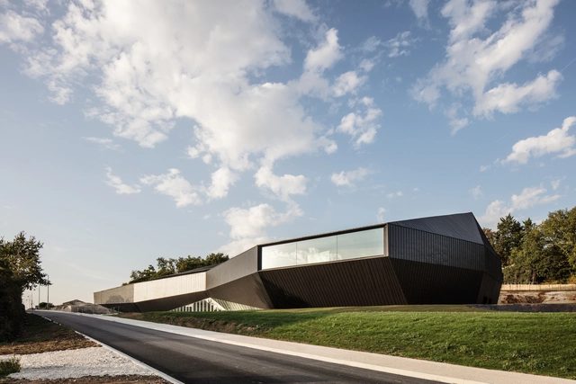 Centro de Convenções Haute Saintonge / TETRARC - Remodelação