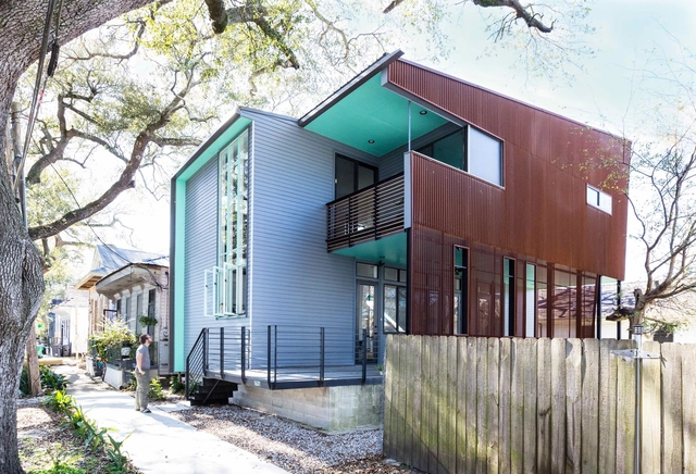 Dorgenois Residence / Colectivo - Houses, Facade, Stairs, Fence