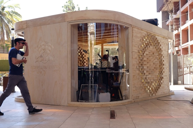 GAM 文化中心“浮雕”演播室 / Verónica Arcos - 主图