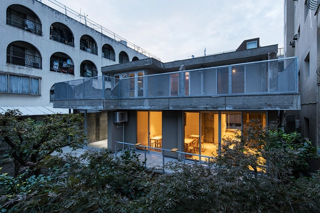 Cafetería en Sangenjaya "Café Botella Azul" / Schemata Architects - Renovación