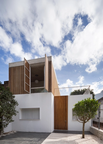 Casa Plaza / MASS Arquitectos - Casas, Fachada