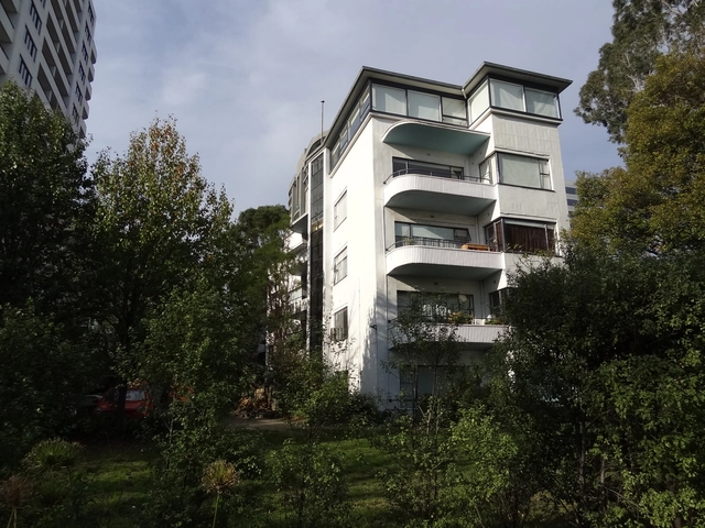 Mary Turner Shaw: la arquitectura moderna en la vivienda colectiva australiana - Imagen Principal