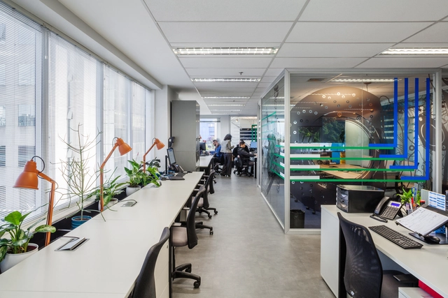 Fortbras  / Gema Arquitetura - Arquitetura De Escritórios, Mesa, Cadeira
