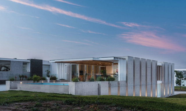 Jolla 39 / Gonzalez Moix Arquitectura + Alejandro Esposito - Casas