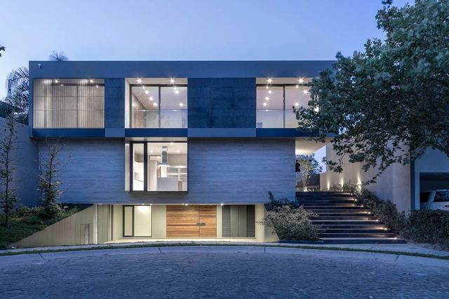 Casa LC  / Elías Rizo Arquitectos - Casas, Puerta, Fachada, Escaleras