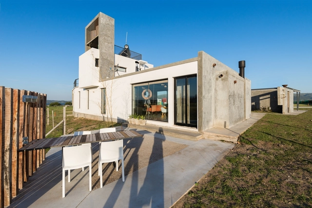 Casa Náutica Puerto del Águila / barqs Arquitectos - Casas, Fachada, Puerta, Cierros
