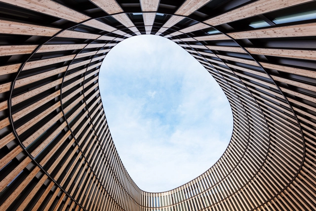 Freiburg Town Hall / ingenhoven architects - Sustainability, Arch, Lighting