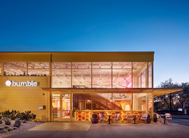 Oficinas centrales Bumble “La colmena”  / Mark Odom Studio - Arquitectura De Oficinas