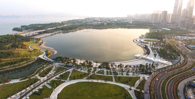 Parque Shenzhen Talent / AUBE - Parque