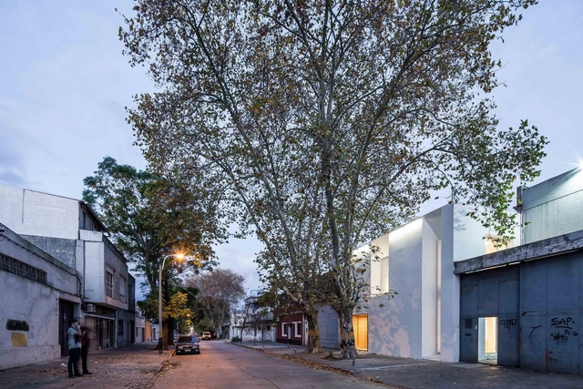 Escritórios PRINZI / Cotignola - Staricco - Tobler - Arquitetura De Escritórios