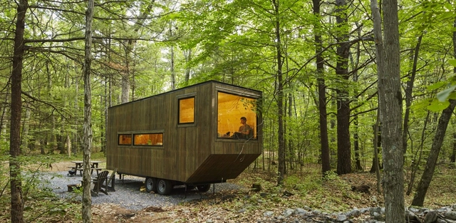 5 Very Different Ways to Finance the Construction of Tiny Houses - Featured Image