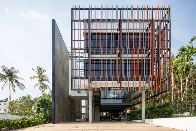 Oficina Corporativa para Team Thai / STAPATI - Edificio De Oficinas