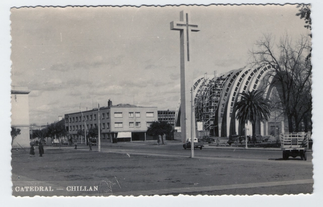 Intervención urbana con fotografías patrimoniales conmemora terremoto de 1939 en Chillán - Imagen Principal
