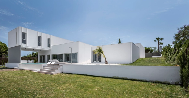 UP23 Vivienda UBIKO  / Viraje arquitectura - Casas, Fachada, Bancas