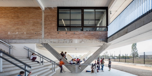 Escola Montserrat Vayreda. Roses / BAAS Arquitectura - Escuelas