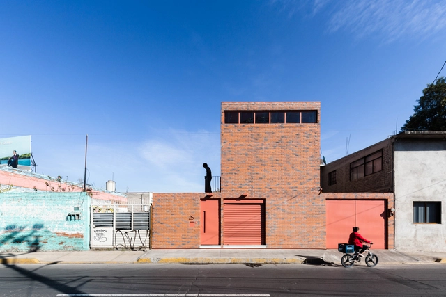 Casa Palmas / DOSA STUDIO - Casas