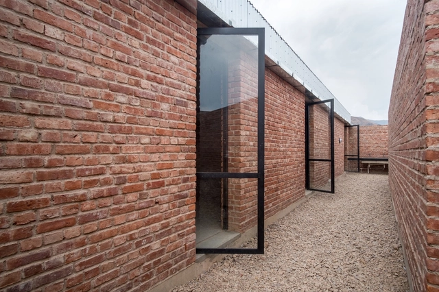 Internado para Escuela de Agricultura / Technical University of Berlin / CODE Chair Construction + Design - Ralf Pasel - Escuelas