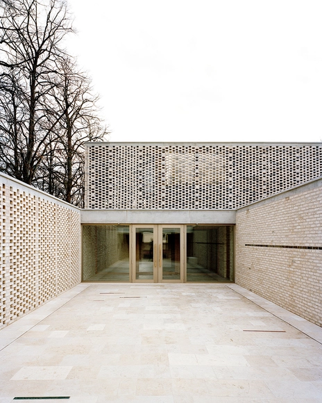 Crematorio en Basilea / Architekturbüro Garrigues Maurer - Crematorio