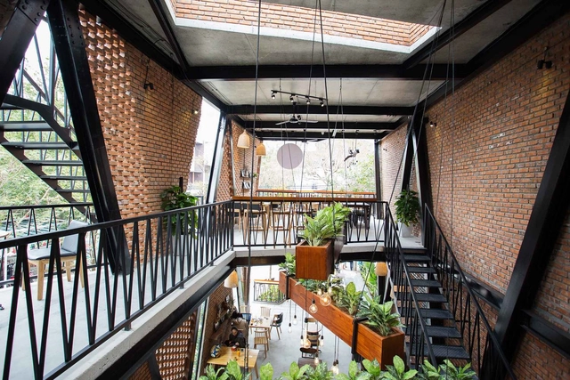 Café MƯA  / 85 Design - Cafeterias