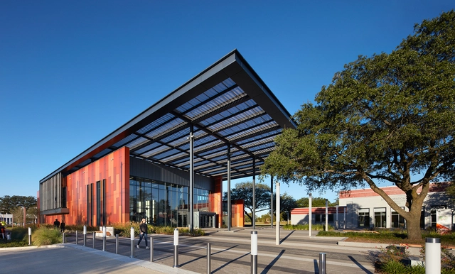 Renovación y expansión del Parque de la Emancipación / Perkins+Will - Renovación
