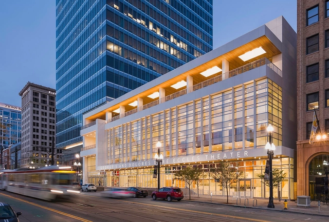 George S. and Dolores Doré Eccles Theater / Pelli Clarke Pelli Architects - Theater, Facade, Cityscape