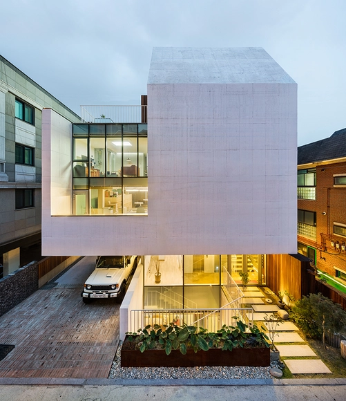 Ateliê Chaeyeon / L'eau Design + Dongjin Kim - Apartamentos