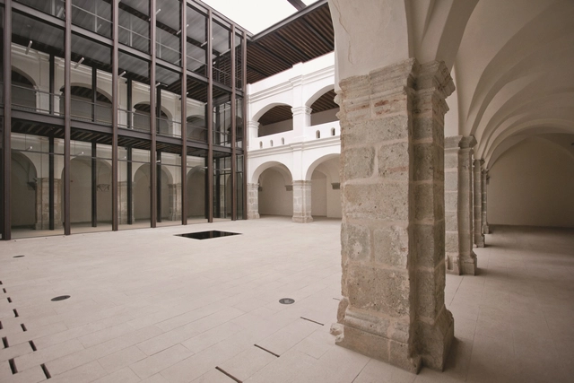 ¿Por qué el 'Centro Cultural San Pablo' de Mauricio Rocha + Gabriela Carrillo construyó un puente entre distintas épocas? - Imagen Principal