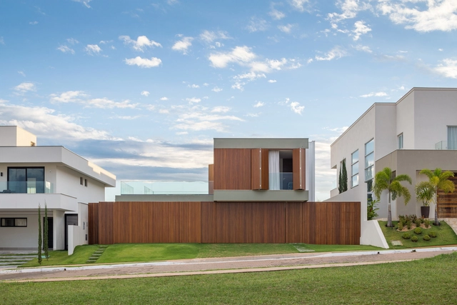 Residência MR / Estúdio MRGB - Casas