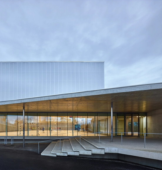 Centro deportivo 'Derechos humanos' en Estrasburgo / Dominique Coulon & associés - Recreación Y Entrenamiento