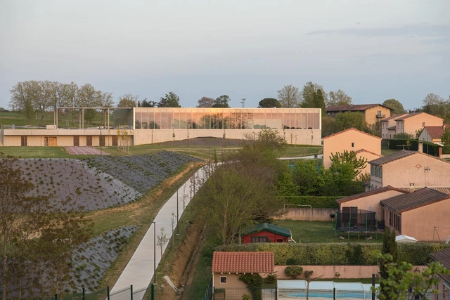 Gimnasio Vanille / Raphaël Betillon et Guillaume Freyermuth Architects + CTV Architects - Gimnasio