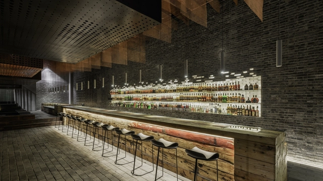 Chongqing Awe-inspiring Bar / B.L.U.E. Architecture Design Studio - Interior Design, Beam, Table