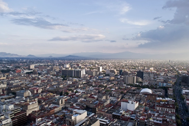 Falta de acessibilidade é um problema, mas espraiamento urbano não é solução - Imagem de Destaque