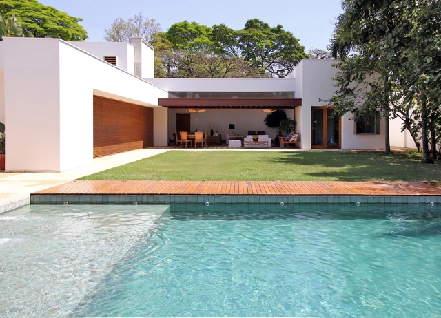 Residência Miralta / Vasco Lopes Arquitetura - Casas