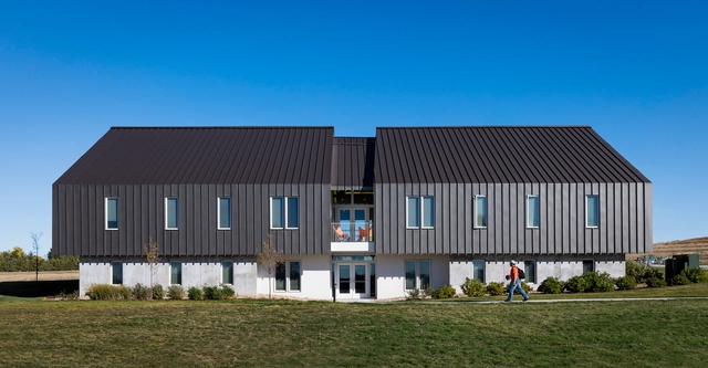 Eagle Ridge Student Housing / BVH Architecture - Dorms, Facade