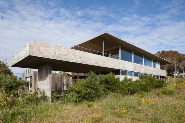 Residência NABUCO / Pablo Gagliardo - Casas