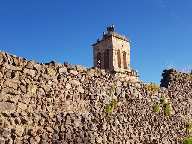 Guía de Arquitectura de Chucuito: 7 lugares que todo arquitecto debe conocer - Imagen Principal
