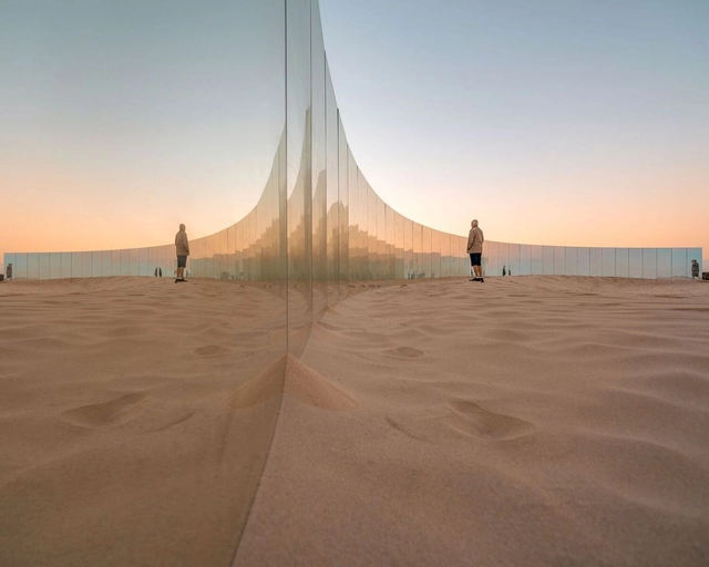 Instalação de Gjøde & Partnere Arkitekter transforma praia australiana em uma ilha deserta - Imagem de Destaque